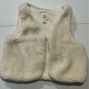 Baby Gap 12 month Cozy Cream Sherpa Vest